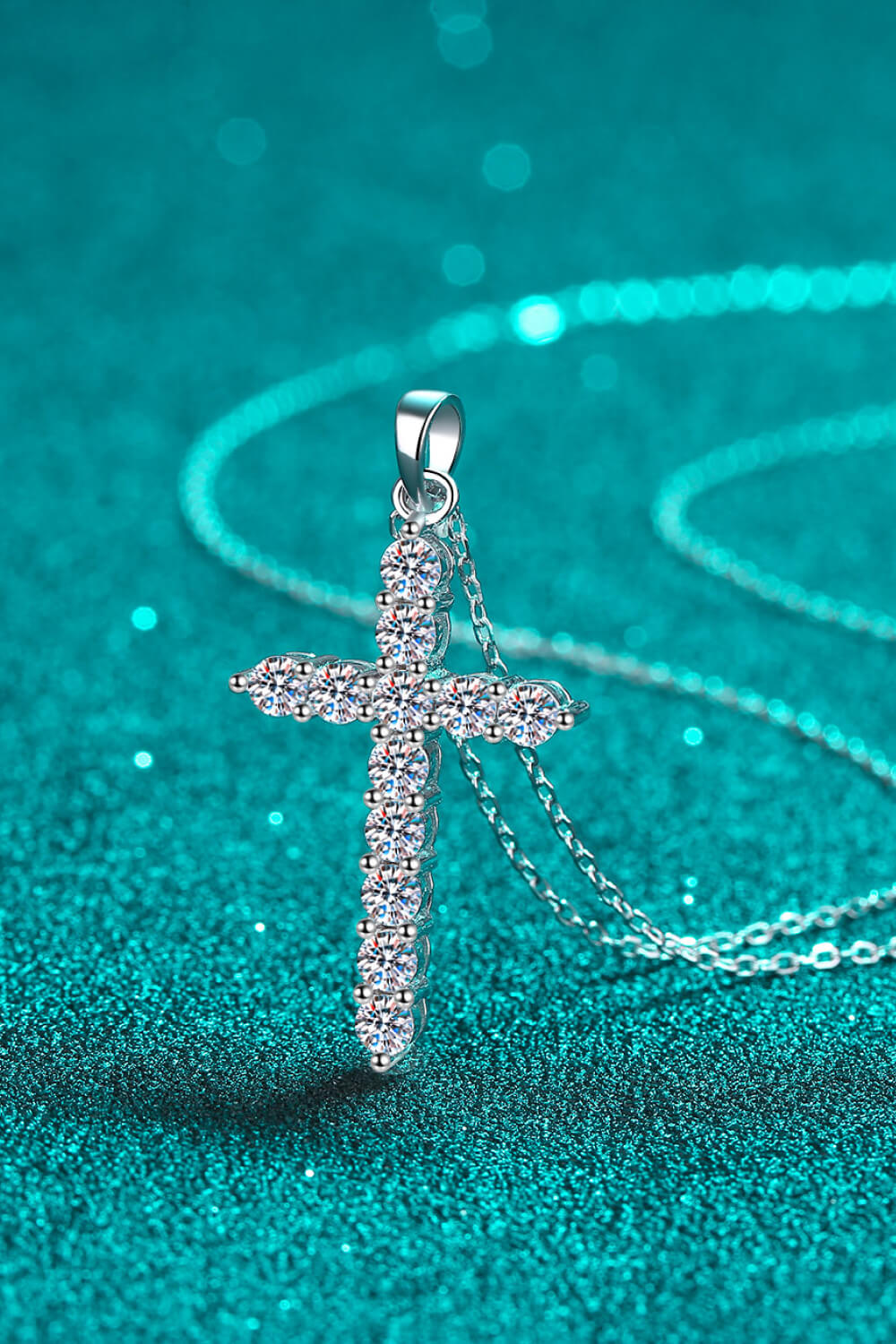 Moissanite Cross Pendant Chain Necklace - Divine Silver