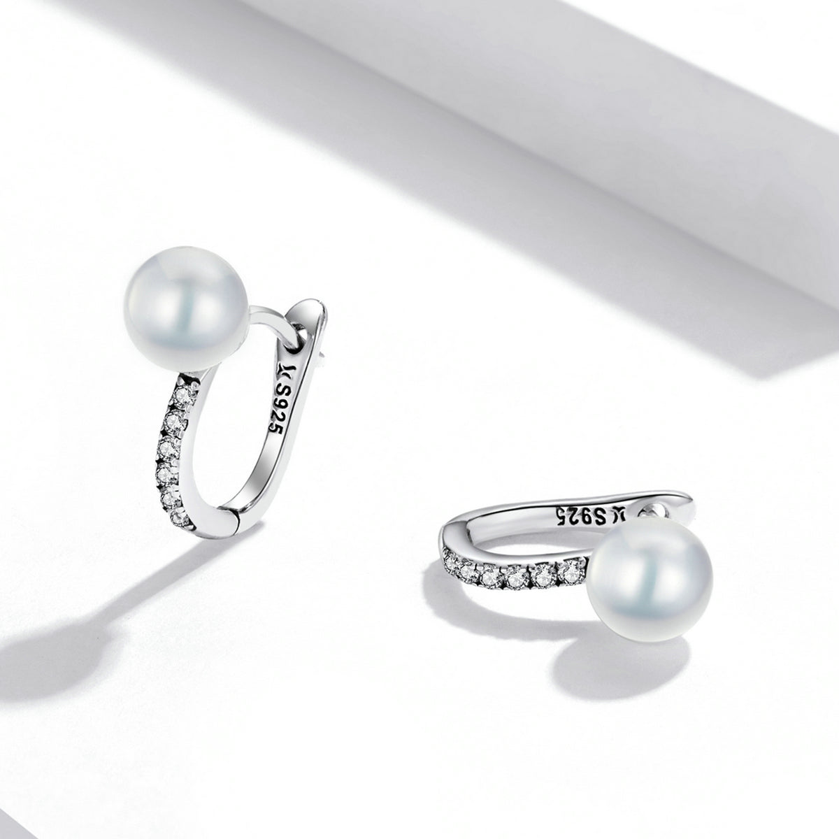 925 Sterling Silver Earrings with Pearls